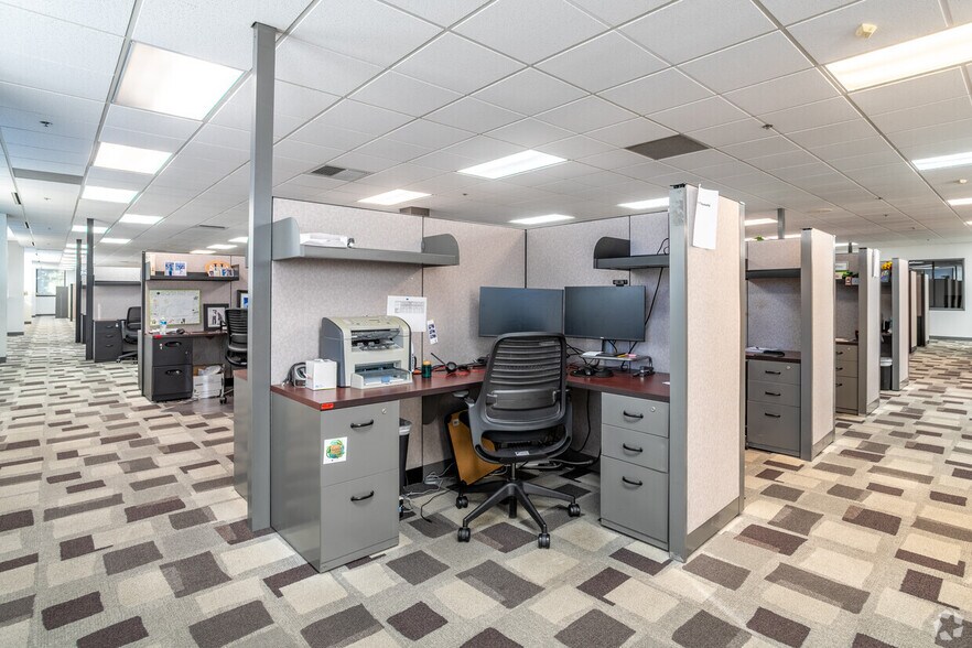 More Photos Of 13340 183rd St, Cerritos Office For Sale