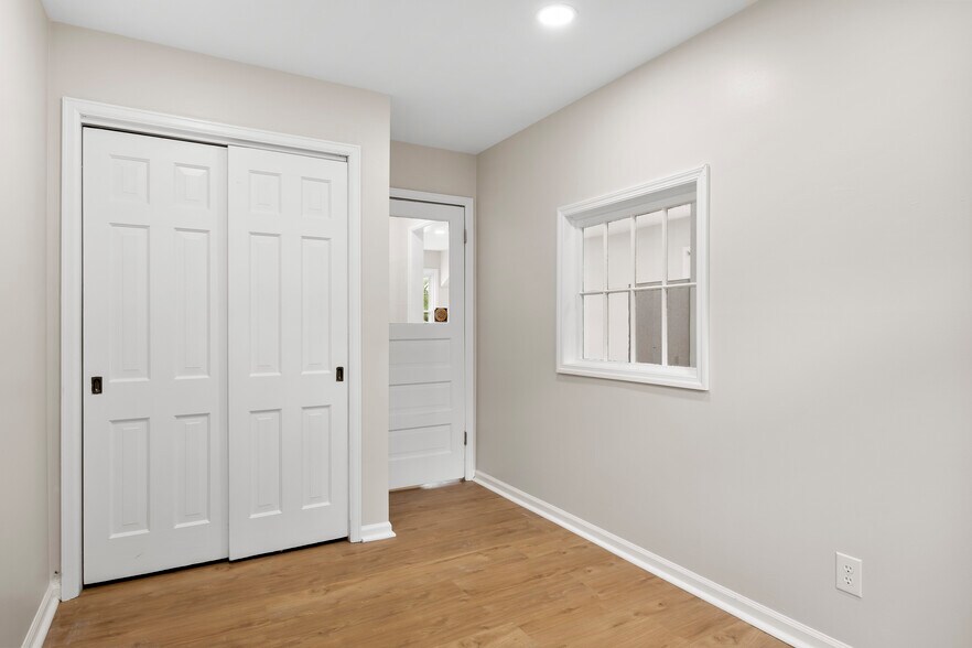 More Photos Of 205 Delaware Ave, Delmar Loft Creative Space For Lease