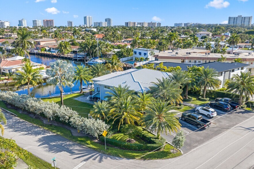 More Photos Of 830 SE 22nd Ave, Pompano Beach Apartments For Sale