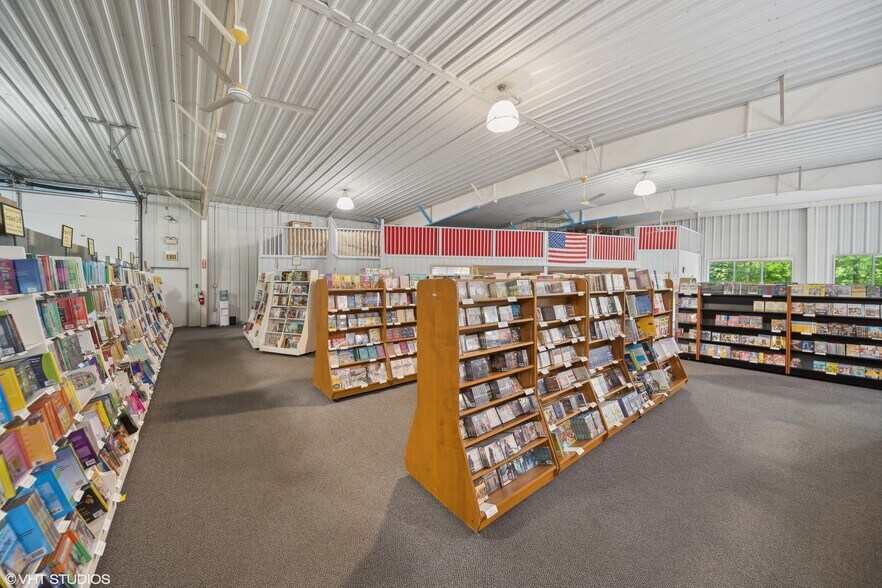 More Photos Of 15437 N Red Bud Trl, Buchanan Storefront Retail Office For Sale