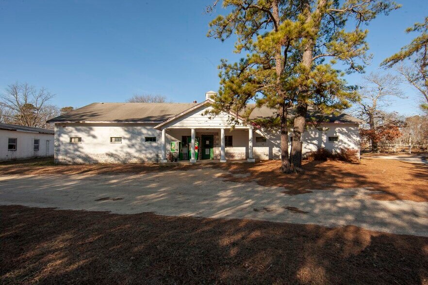 More Photos Of 98 Cumberland Ave, Estell Manor Land For Sale