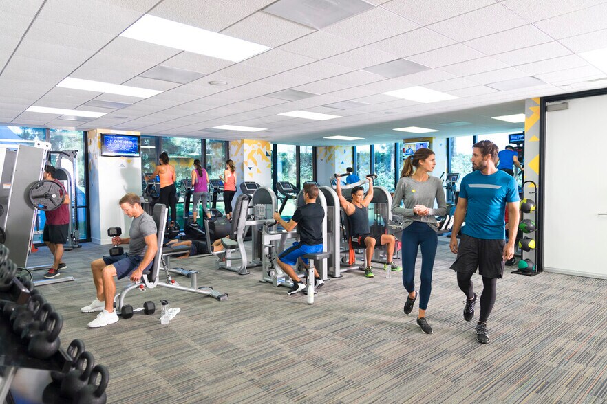 More Photos Of 19800 MacArthur Blvd, Irvine Coworking Space