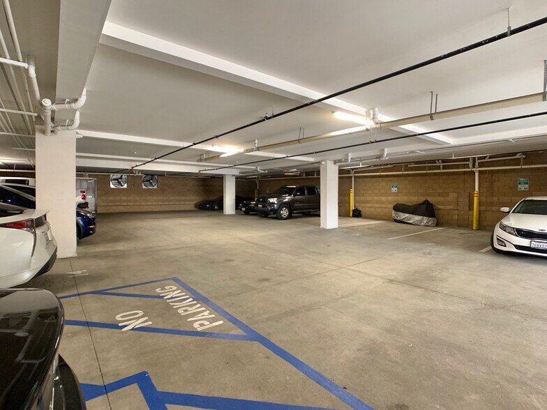 More Photos Of 120 Ballantyne St, El Cajon Apartments For Lease