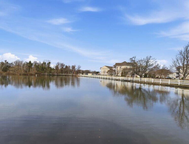 More Photos Of 1500 Sharen Dr, Salisbury Apartments For Sale