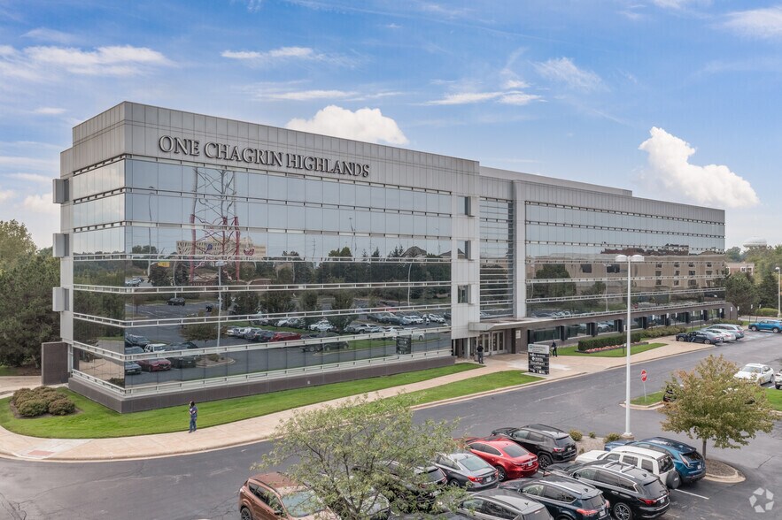 More Photos Of 2000 Auburn Dr, Beachwood Unknown For Lease