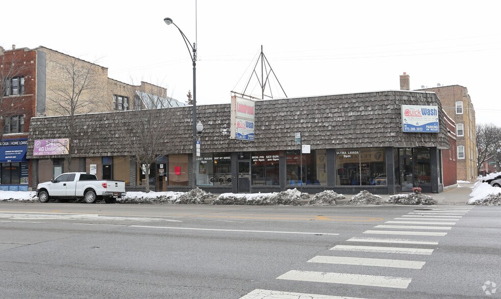 Primary Photo Of 3103-3109 N Cicero Ave, Chicago Freestanding For Lease