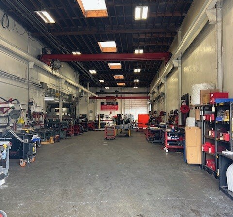 More Photos Of 20876 Corsair Blvd, Hayward Manufacturing For Sale