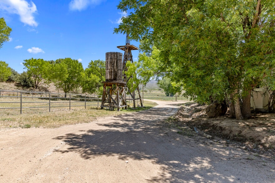 More Photos Of 5500 Four Cross Ranch Rd, Skull Valley Land For Sale