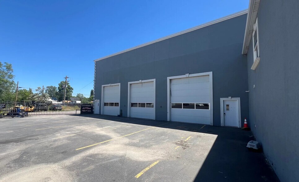 More Photos Of 335 S Emerson Ave, Shelley Warehouse For Sale