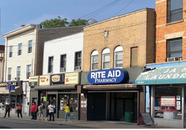 More Photos Of 15-08 College Point Blvd, College Point General Retail For Lease