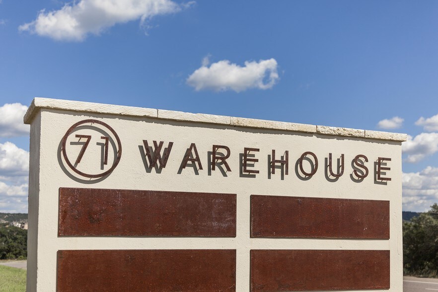 More Photos Of 5200 Electric Ave, Spicewood Unknown For Lease