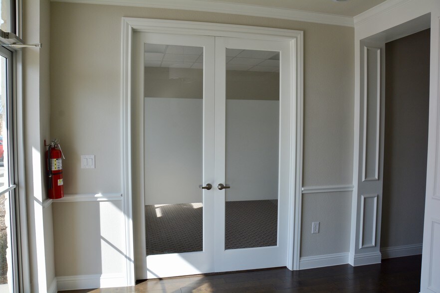 3900 S Stonebridge Dr, McKinney, TX 75070 Office For Lease