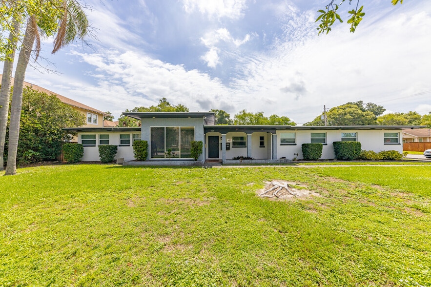 More Photos Of 5009 N Central Ave, Tampa Office For Lease