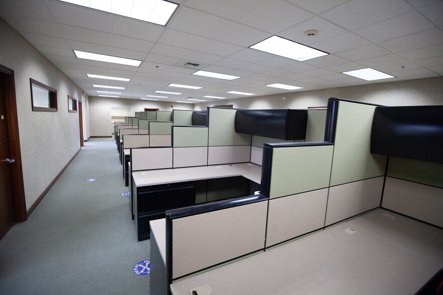 More Photos Of 1001 S 3rd St W, Missoula Manufacturing For Sale