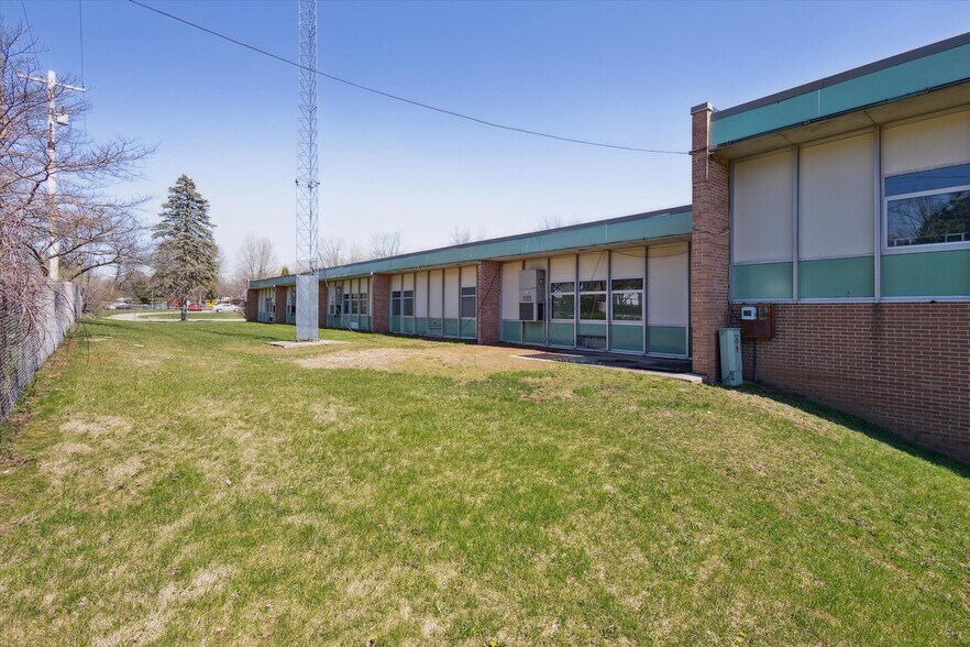 More Photos Of 502 Claremont St, Buchanan Schools For Sale