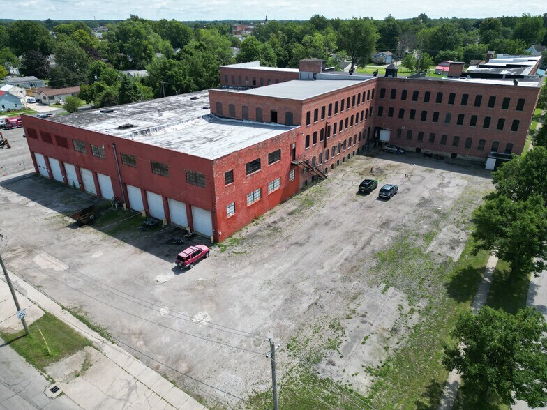 Primary Photo Of 50 Newton St, Norwalk Warehouse For Lease