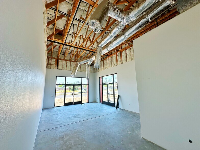 More Photos Of 378 W 4th St, Perris Office For Sale