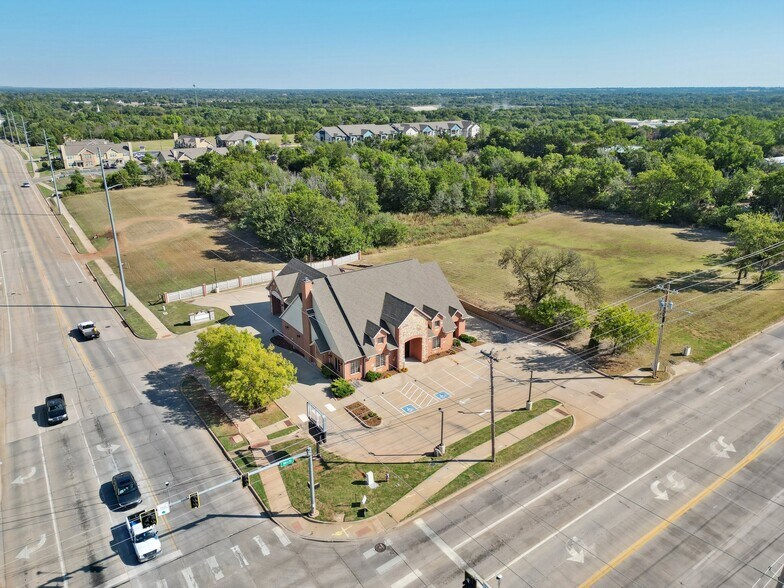 More Photos Of 525 S Jardot Rd, Stillwater Office Residential For Sale