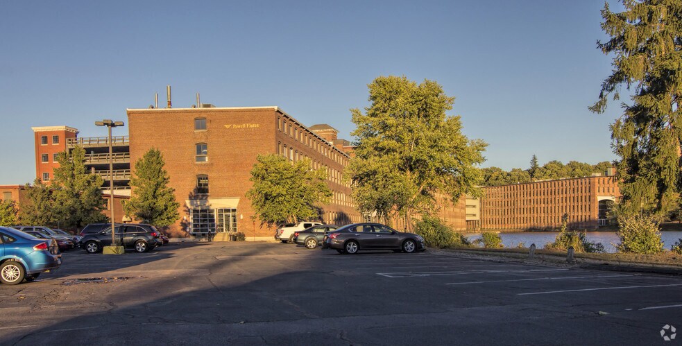 More Photos Of 5 Mill St, Maynard Loft Creative Space For Lease