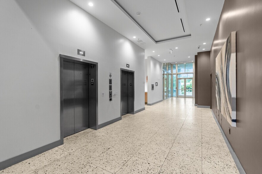 More Photos Of 2820 NE 214th St, Aventura Loft Creative Space For Sale