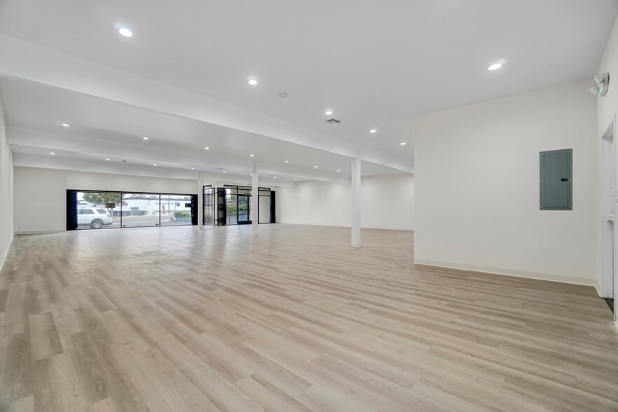 More Photos Of 29413 S Western Ave, Rancho Palos Verdes Freestanding For Lease