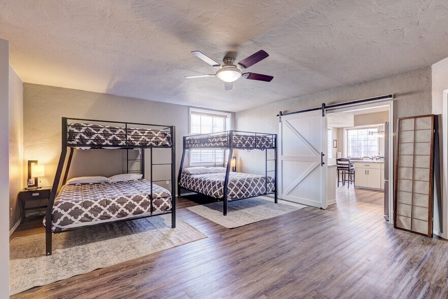 More Photos Of 411 NW 5th St, Oklahoma City Flex For Sale