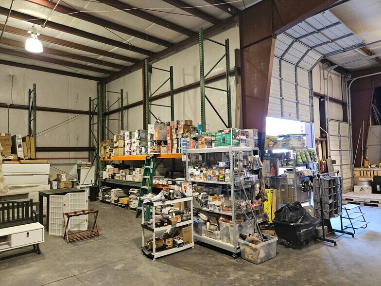 More Photos Of 2488 Lithonia West Dr, Lithonia Warehouse For Lease