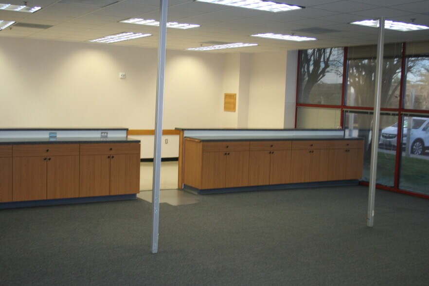More Photos Of 4700 Broadway St, Galveston Daycare Center For Lease