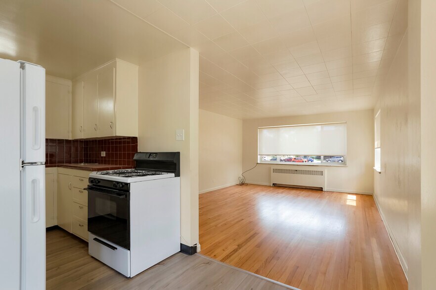 More Photos Of 1550 Pennsylvania St, Denver Apartments For Sale