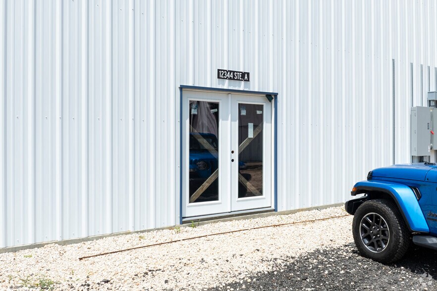 More Photos Of 12344 FM 2854 Rd, Conroe Unknown For Lease