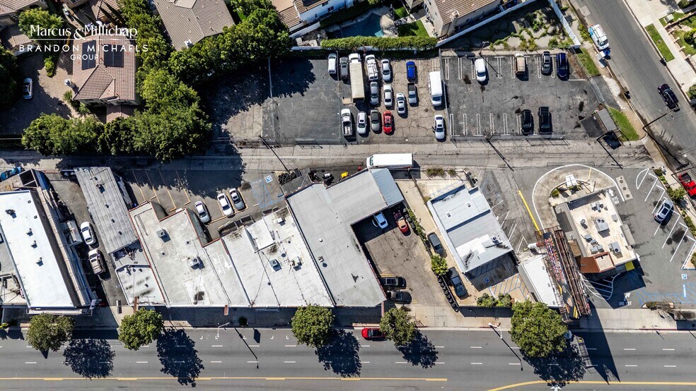 More Photos Of , Tarzana Unknown For Sale