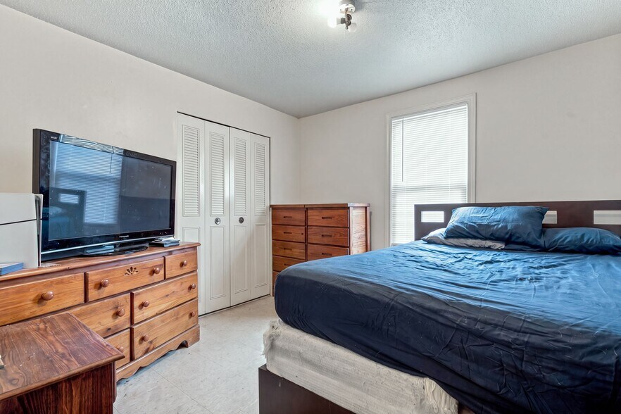 More Photos Of 219 River St, Woonsocket Apartments For Sale