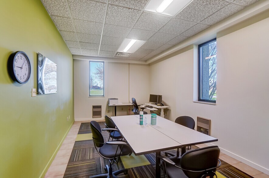 More Photos Of 2025 E 4th St, Lima Light Manufacturing For Lease