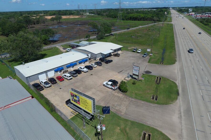 More Photos Of 22303 Highway 6, Manvel Auto Repair For Lease
