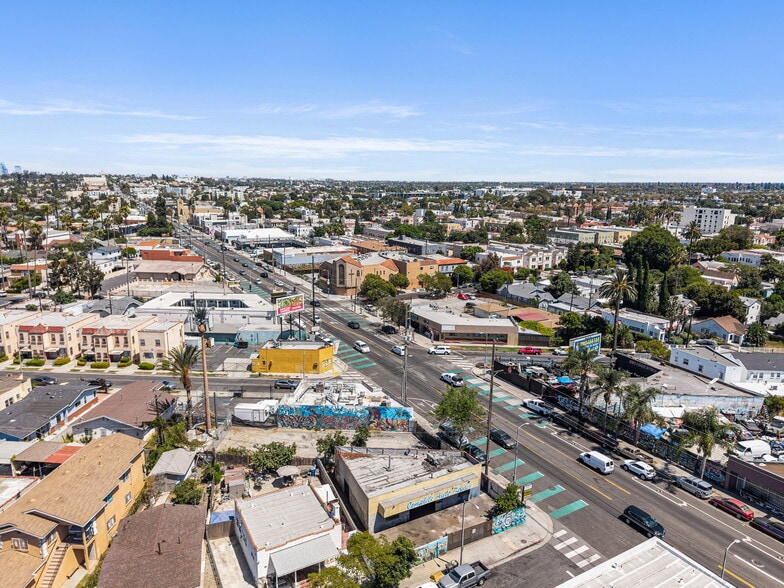 More Photos Of 4733 W Adams Blvd, Los Angeles General Retail For Sale