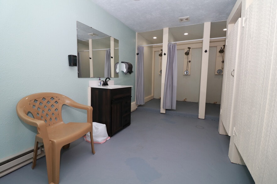 More Photos Of 1997 Rock Hill Rd, Weedville Hotel For Sale