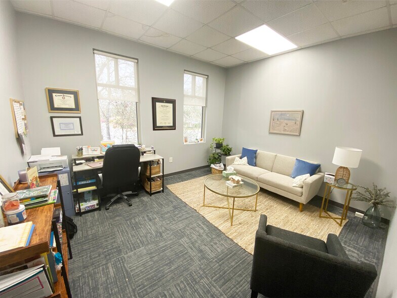 More Photos Of 1101 Old Trolley Rd, Summerville Medical For Lease
