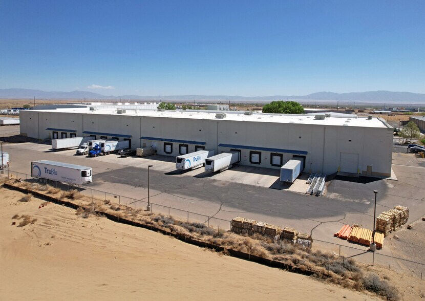 More Photos Of 549 Sand Sage Rd, Los Lunas Distribution For Lease