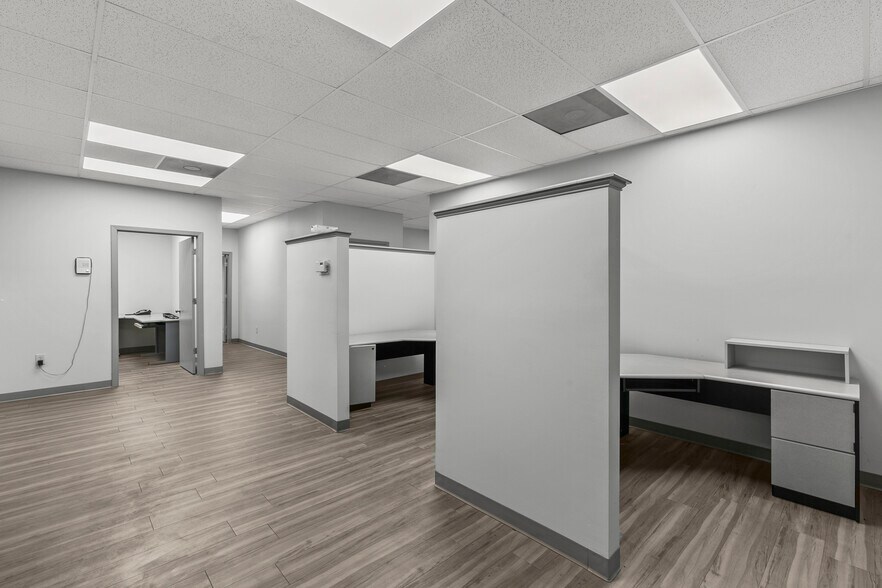 More Photos Of 125 Solleftea Dr, Madison Industrial For Lease