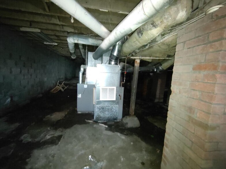 More Photos Of 1310 Bleecker St, Utica Apartments For Sale