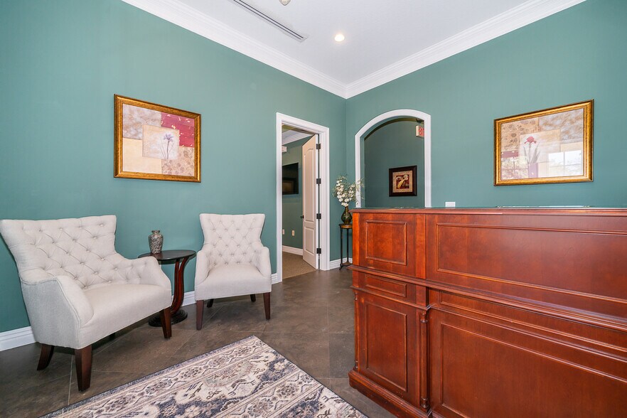 More Photos Of 891 Outer Rd, Orlando Medical For Lease