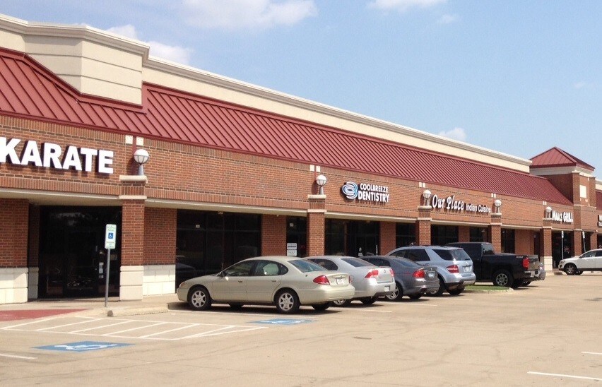 More Photos Of 8140-8150 N MacArthur Blvd, Irving Unknown For Lease