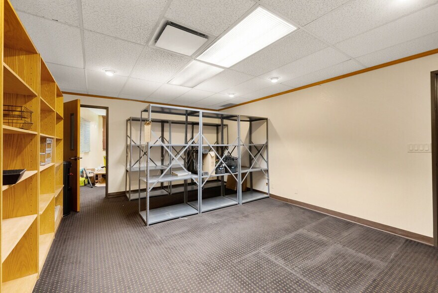 More Photos Of 777 E Alosta Ave, Azusa Religious Facility For Lease