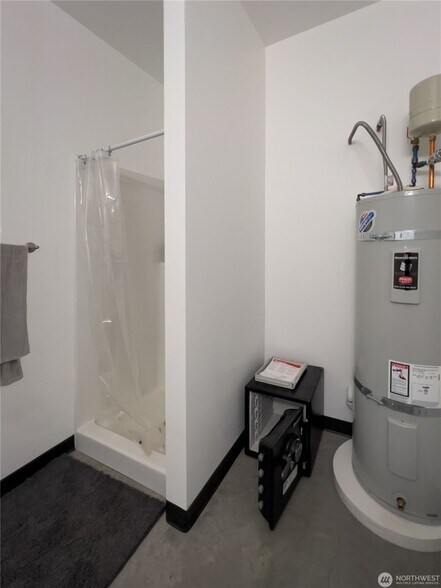 More Photos Of 1957 Baltic Way, Ferndale Industrial For Sale