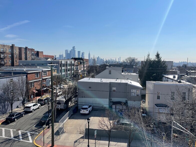 More Photos Of 1003 New York Ave, Union City Apartments For Sale