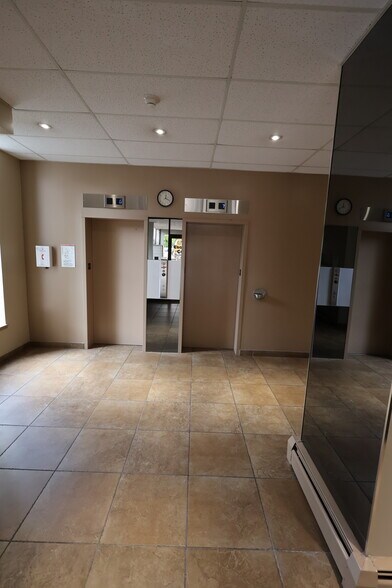 More Photos Of 631 Sixth St, New Westminster Apartments For Lease