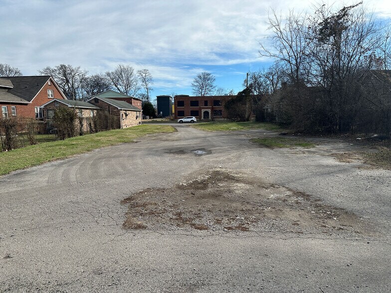 More Photos Of 1506-1508 Meharry Blvd, Nashville Land For Sale