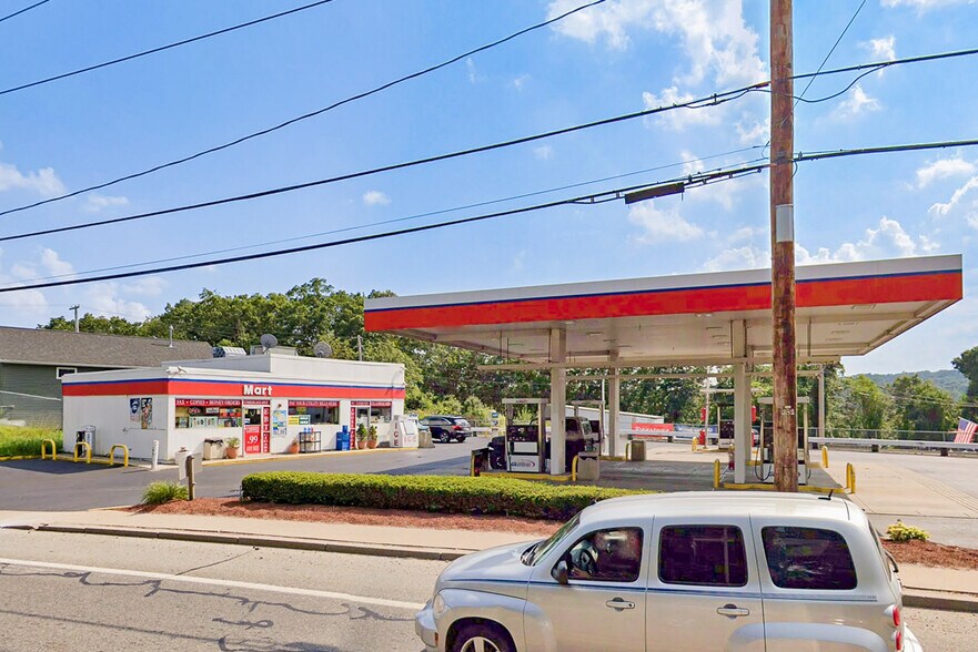 Primary Photo Of 1152 Mendon Rd, Cumberland Service Station For Sale