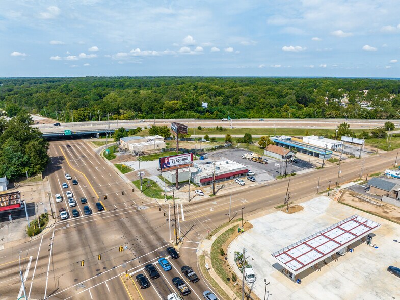 More Photos Of 2963-2967 Austin Peay Hwy, Memphis Carwash For Lease