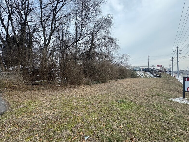 More Photos Of , Old Hickory General Retail For Sale